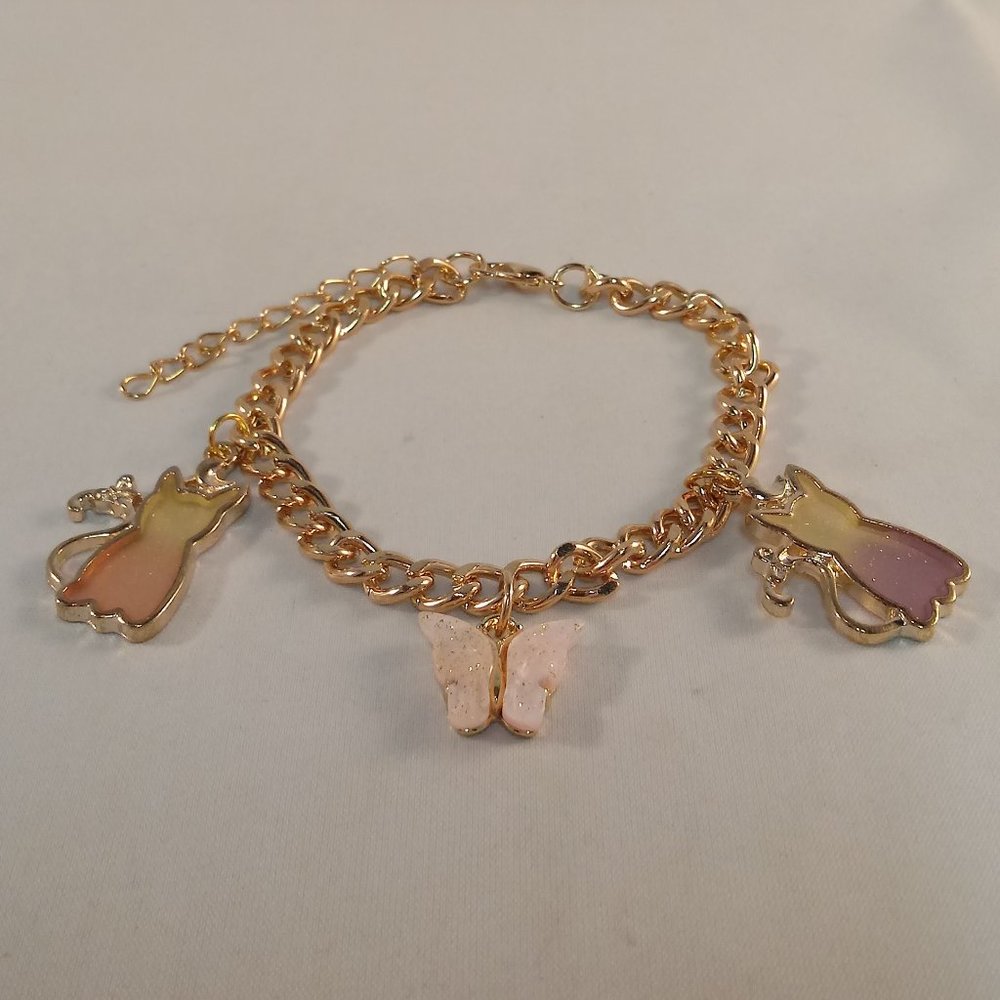 Yellow Gold Plated Mystic Cat Butterfly Charm Chain Bracelet Women's Party Gift - Picture 4 of 5